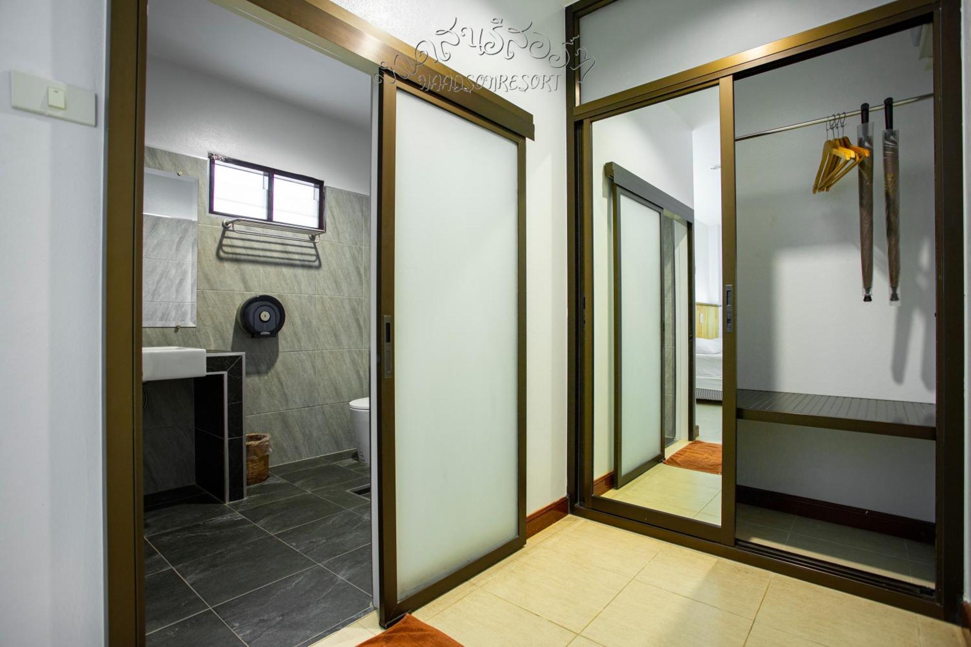 Haadson Resort Bang Saphan Noi Esterno foto